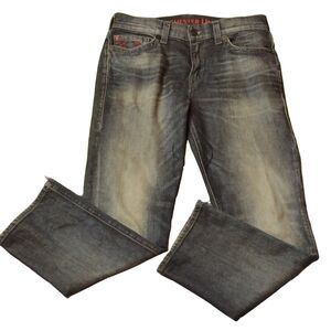 True RELIGION - Manchester United red stitching size 33